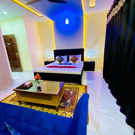 Moonlight Guest House Rawalpindi Buitenkant foto