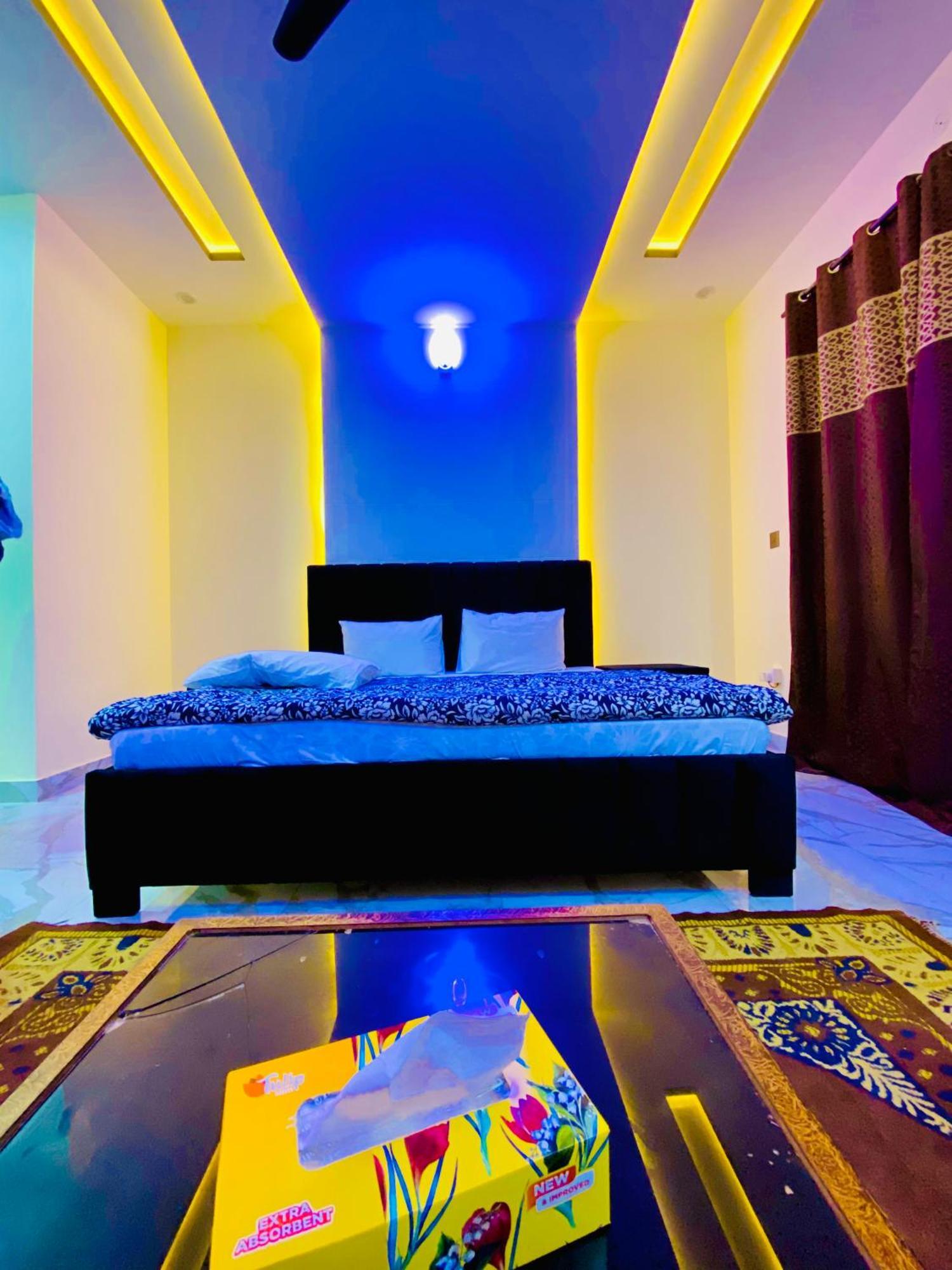 Moonlight Guest House Rawalpindi Buitenkant foto