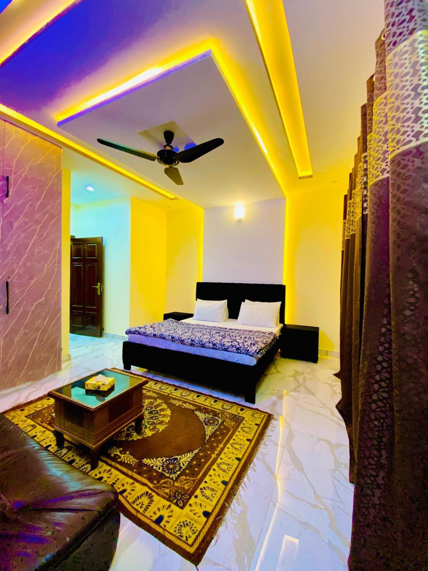 Moonlight Guest House Rawalpindi Buitenkant foto