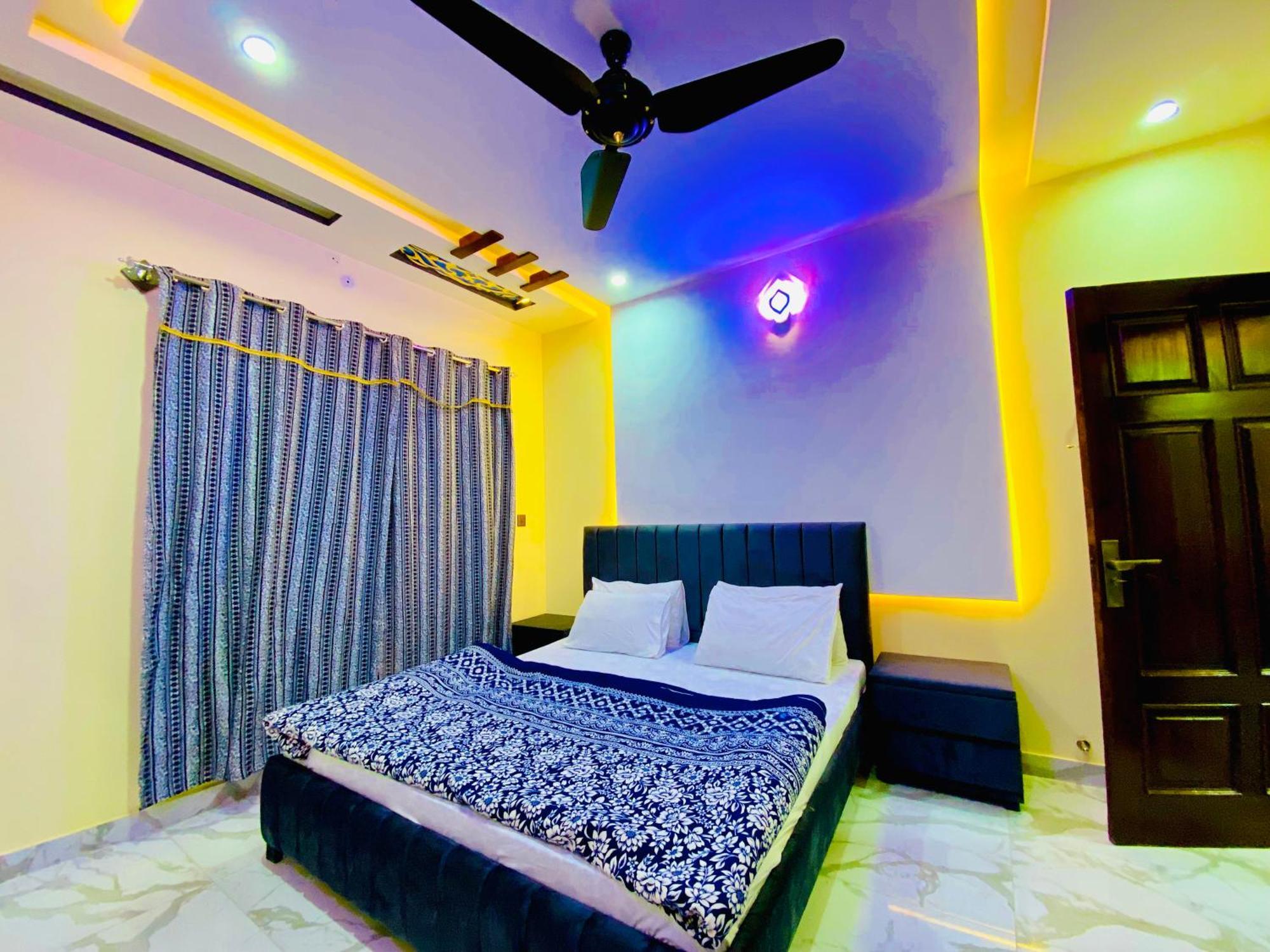 Moonlight Guest House Rawalpindi Buitenkant foto