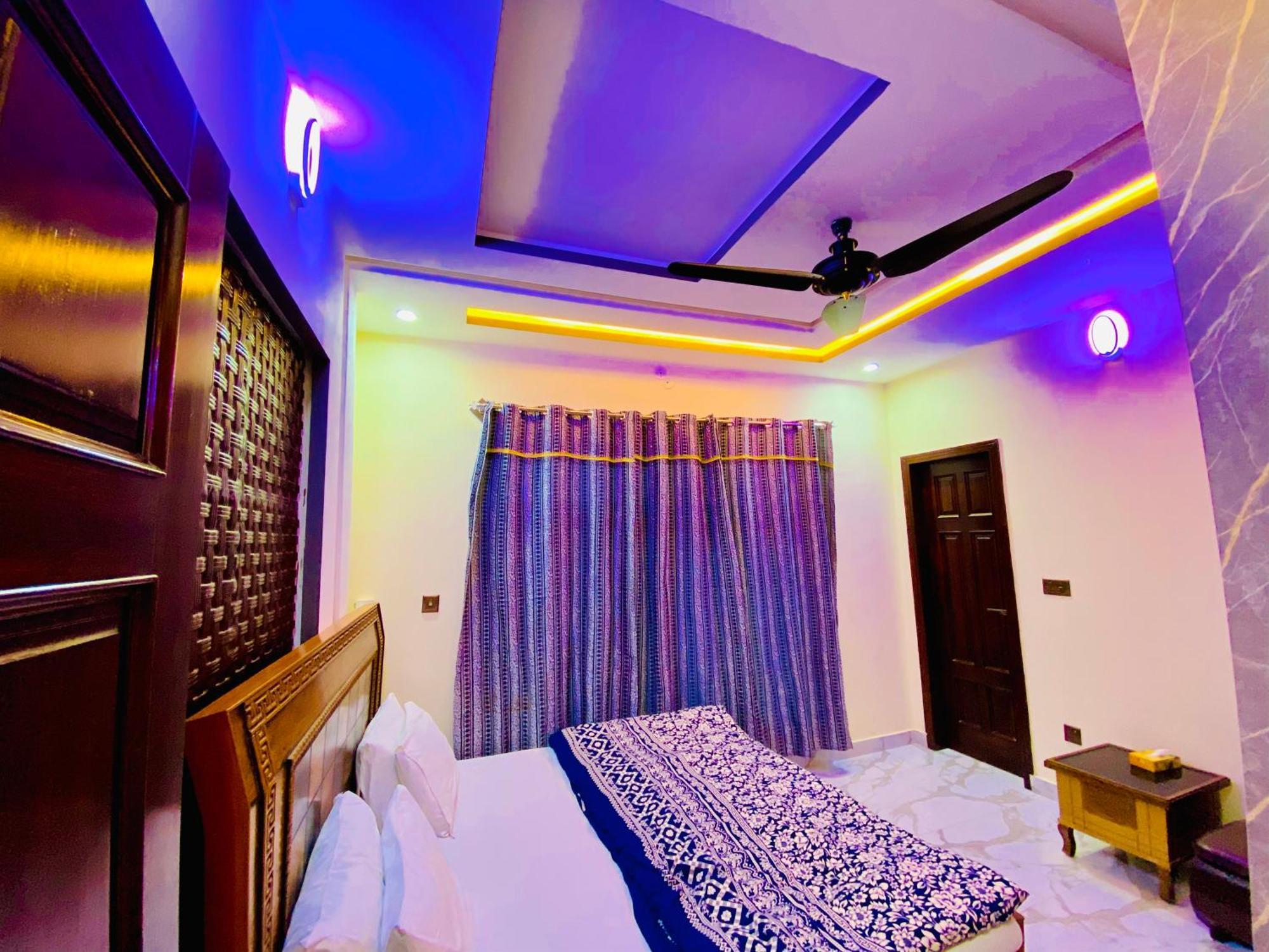 Moonlight Guest House Rawalpindi Buitenkant foto