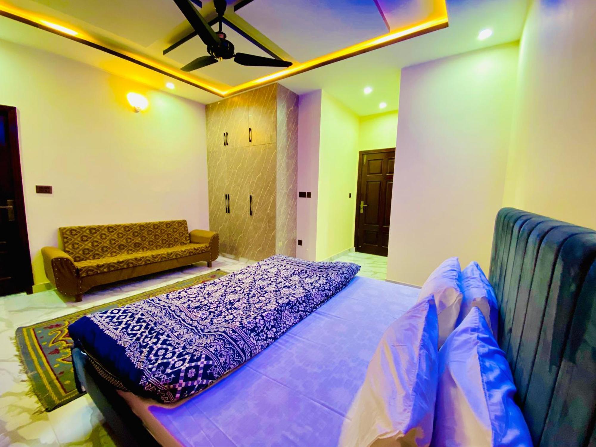 Moonlight Guest House Rawalpindi Buitenkant foto