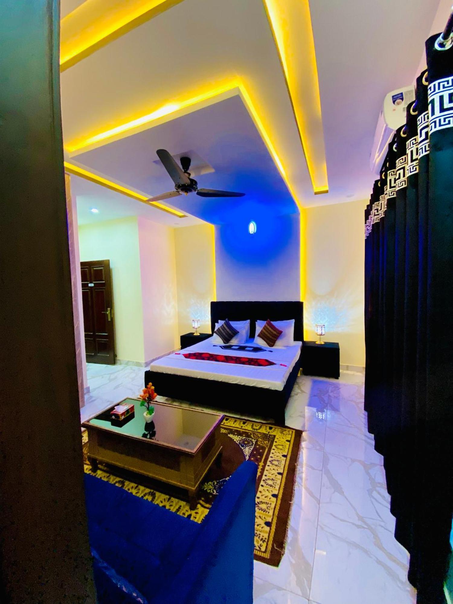 Moonlight Guest House Rawalpindi Buitenkant foto