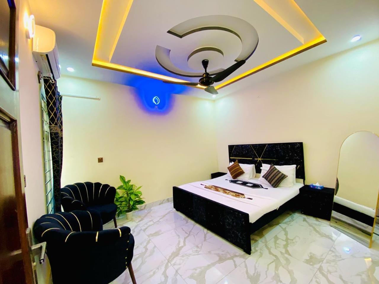 Moonlight Guest House Rawalpindi Buitenkant foto